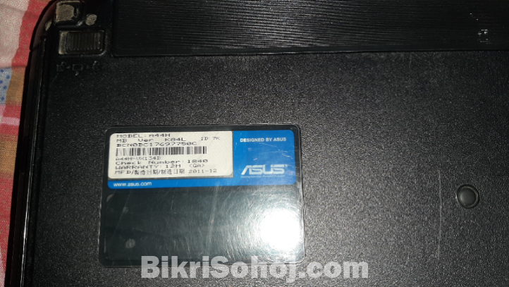 Asus core i3 2nd gen 4GB RAM 500GB